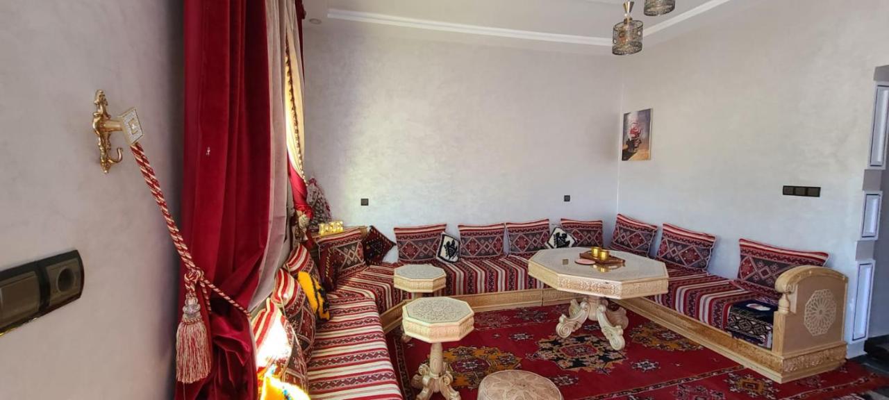 Traditional Place With A Special Moroccan Touch I Fibre Internet Up To 100 Mbps I Palms Residence Errachidia Dış mekan fotoğraf